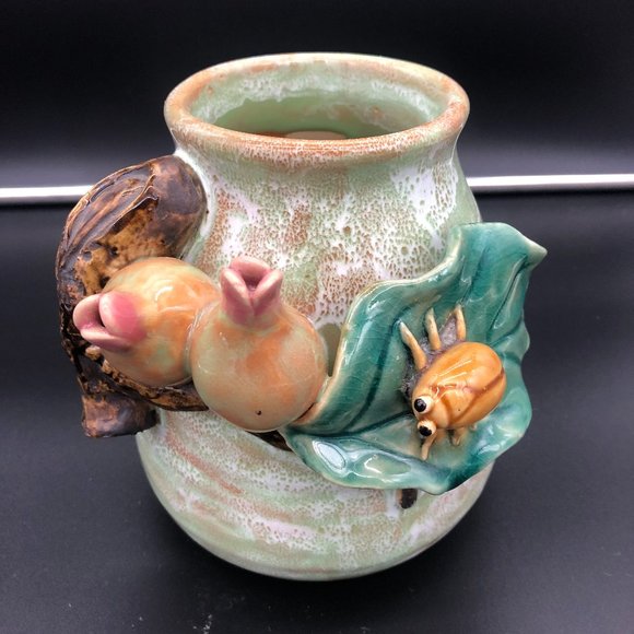 Vintage Barbotine Majolica Pottery Vase Pods/Bug - Picture 1 of 5